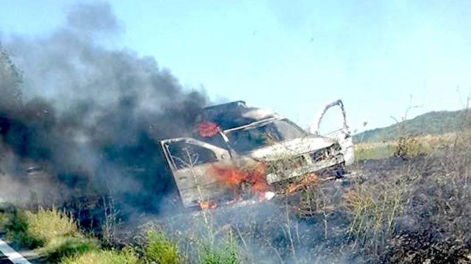 Accident urmat de incendiu la Ciucurova. FOTO Ionuț Dumitru P