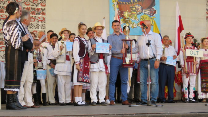 Ceremonia de premiere de la "Peștișorul de aur". FOTO CJ Tulcea