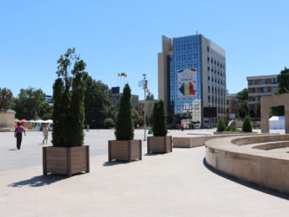 Consiliul Județean Tulcea și Piața Civică. FOTO Adrian Boioglu