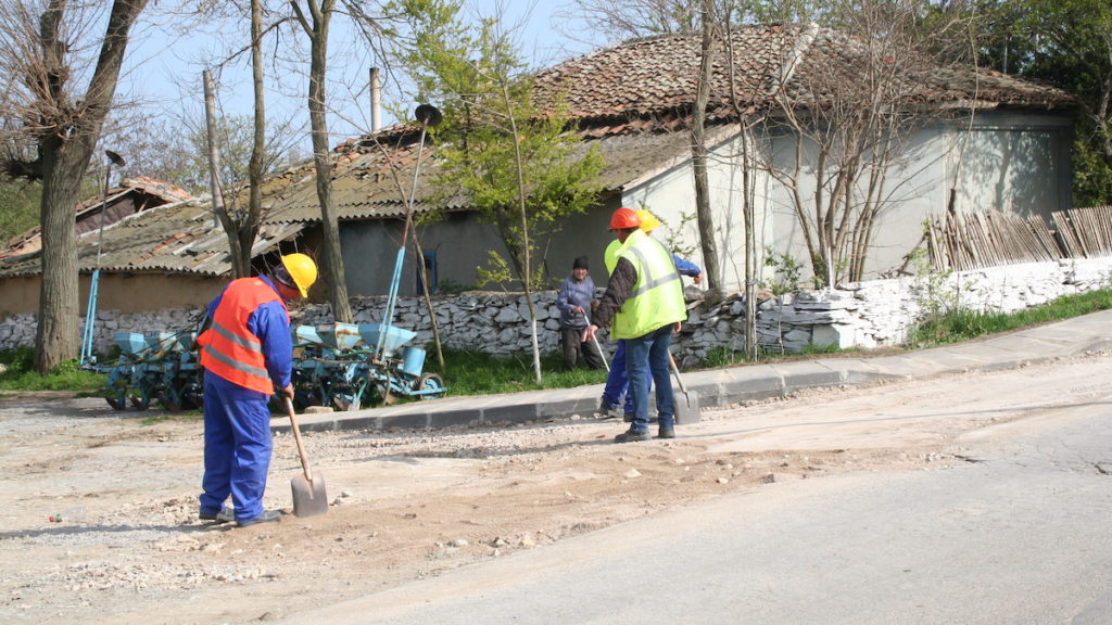 Lucrări de infrastructură în județul Tulcea. FOTO Liliana Boioglu