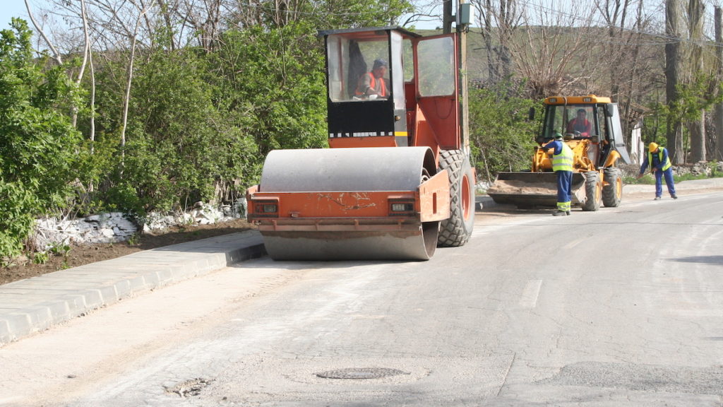 Lucrări de infrastructură în județul Tulcea. FOTO Liliana Boioglu
