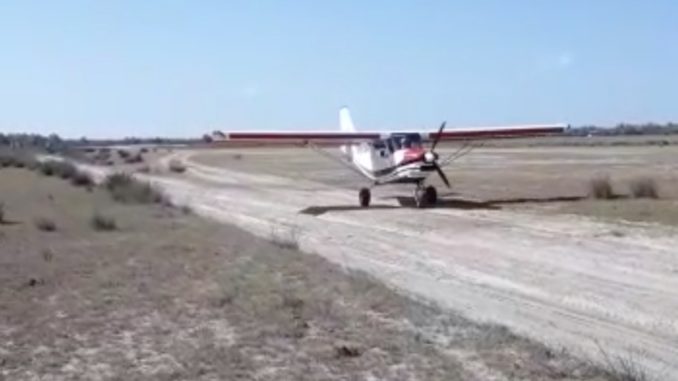 Avion care decolează de la Sfântu Gheorghe, în Delta Dunării. FOTO Captură video