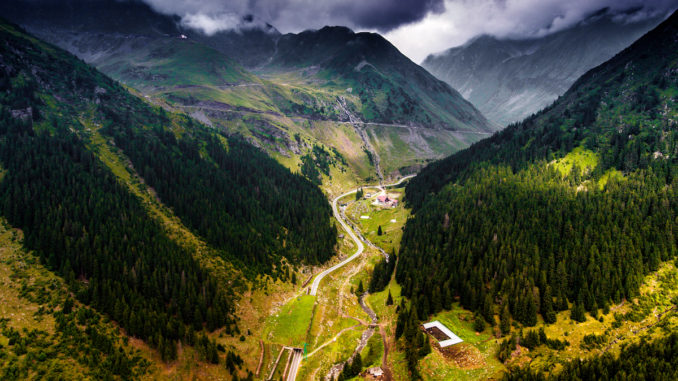 Un peisaj superb de munte din România. FOTO unsplash