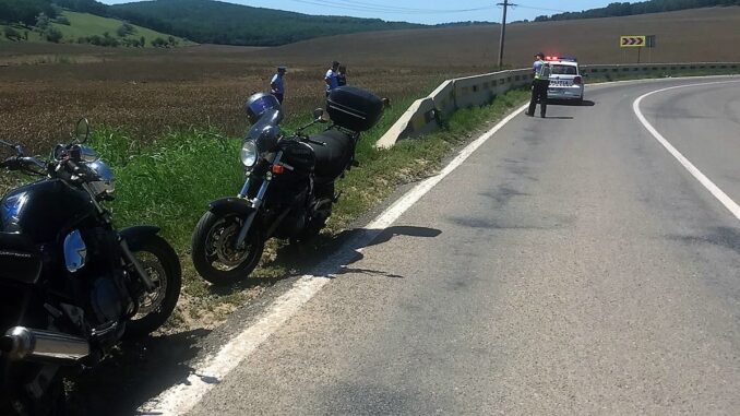 Motociclist rănit ușor după ce s-a lovit de un parapet, pe DN22 F. FOTO IPJ Tulcea