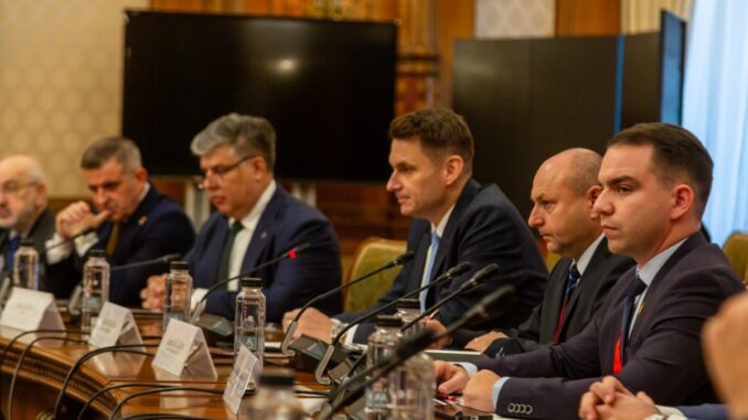 Senatorul de Tulcea, Ionel Carp, la deschiderea oficială a lucrărilor Universității de Vară „Izvoru Mureșului”