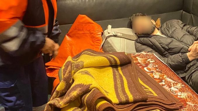 Marinar salvat din larg. FOTO ARSVOM