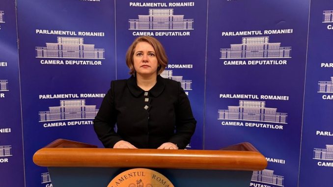 Deputatul S.O.S. România de Tulcea Elena - Laura Toader